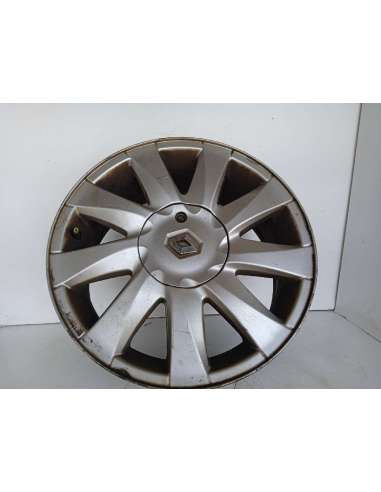 LLANTA - 821537 / 8200560559