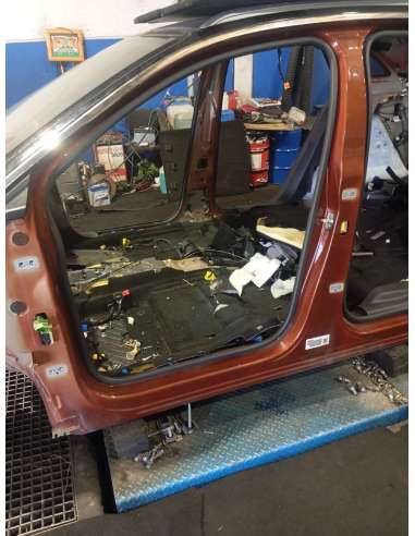 GOMAS CONTORNO PUERTA PEUGEOT 3008 GT...