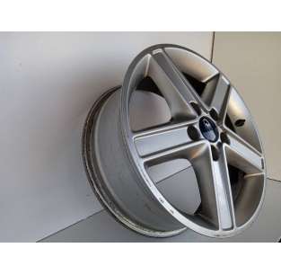 LLANTA FORD C-MAX... 2