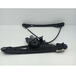 ELEVALUNAS DELANTERO...