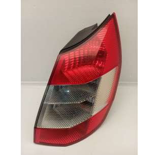 PILOTO TRASERO DERECHO -...