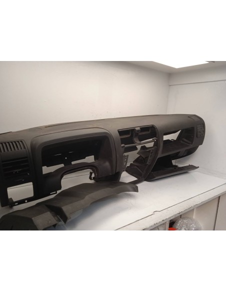 Recambio de salpicadero para hummer h3 h3 referencia OEM IAM   
