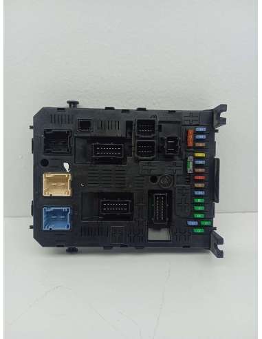 CAJA RELES / FUSIBLES - 823972 /...