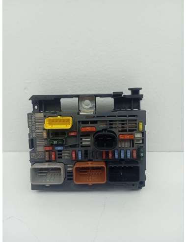 CAJA RELES / FUSIBLES - 823973 /...