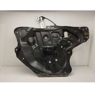 ELEVALUNAS DELANTERO...