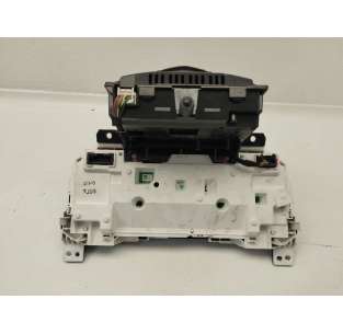 CUADRO INSTRUMENTOS MAZDA 3... 2