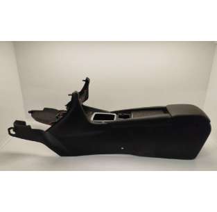 APOYABRAZOS CENTRAL MAZDA 3...