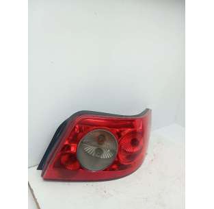 PILOTO TRASERO DERECHO... 2