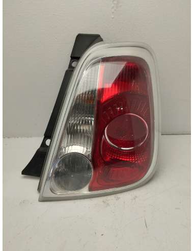 PILOTO TRASERO DERECHO - 824210 /...