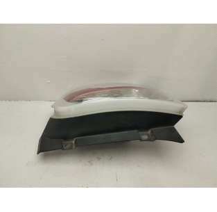 PILOTO TRASERO DERECHO -... 2