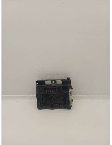 CAJA RELES / FUSIBLES - 824505 /...
