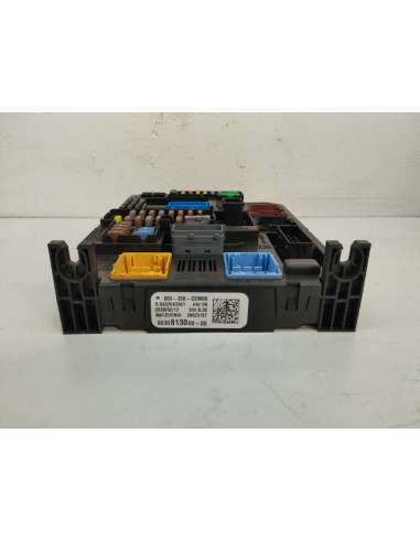 CAJA RELES / FUSIBLES - 824781 /...