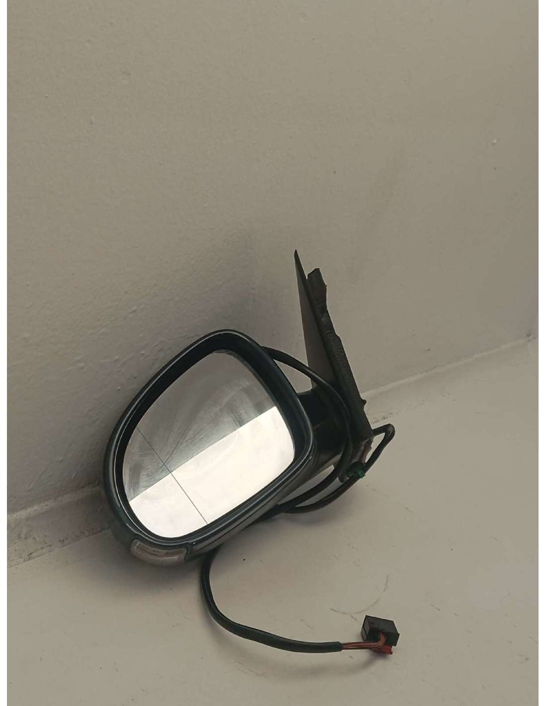 RETROVISOR IZQUIERDO VOLKSWAGEN... RETROVISOR IZQUIERDO VOLKSWAGEN...