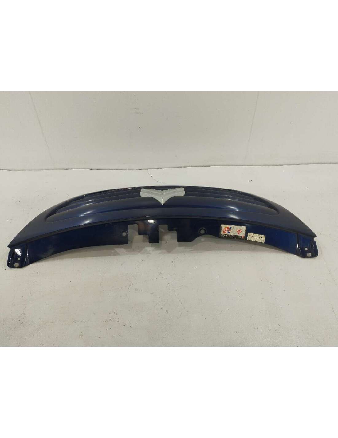 REJILLA DELANTERA CITROEN C3 1.4 HDi... REJILLA DELANTERA CITROEN C3 1.4 HDi...