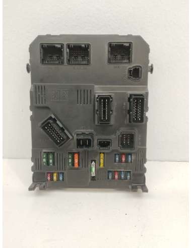 CAJA RELES / FUSIBLES CITROEN C3 1.4...