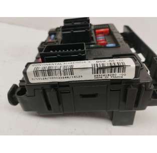 CAJA RELES / FUSIBLES... 2