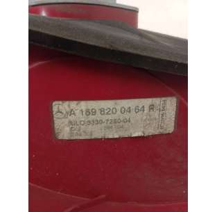 PILOTO TRASERO DERECHO... 2