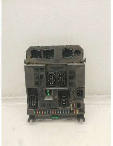 CAJA RELES / FUSIBLES - 825629 /...