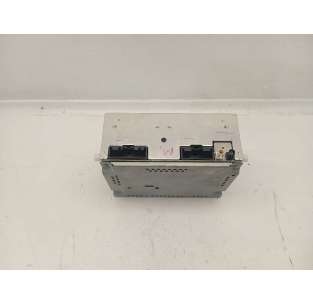 SISTEMA AUDIO / RADIO CD -... 2