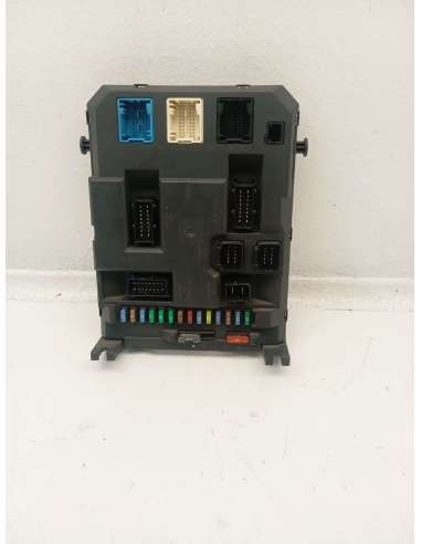 CAJA RELES / FUSIBLES PEUGEOT 207...