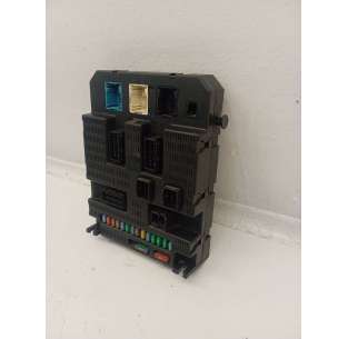 CAJA RELES / FUSIBLES... 2