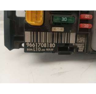 CAJA RELES / FUSIBLES... 2