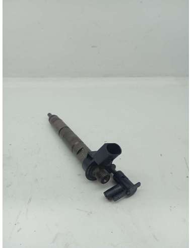 INYECTOR BMW SERIE 1 BERLINA...