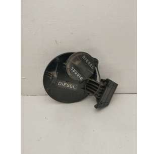 TAPA EXTERIOR COMBUSTIBLE... 2