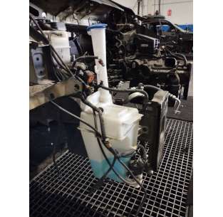 DEPOSITO LIMPIA KIA CARENS... 2