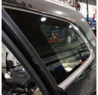 LUNA CUSTODIA TRASERA... 2