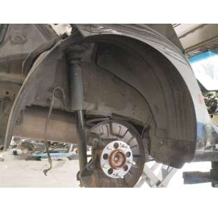 PASO RUEDA TRASERO DERECHO...