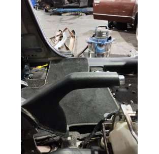 PALANCA FRENO KIA CARENS...