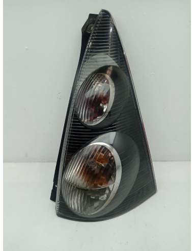 PILOTO TRASERO DERECHO - 826633 /...