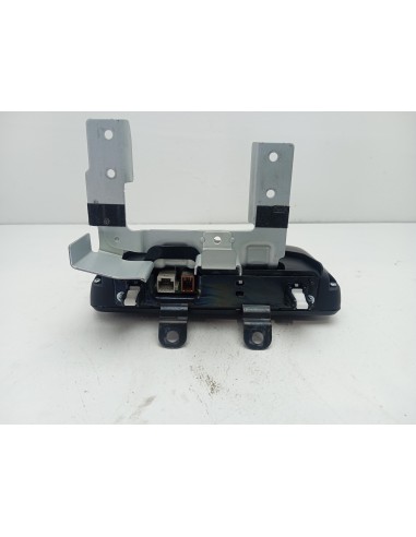 Recambio de pantalla multifuncion para mazda 2 lim. () luxury referencia OEM IAM D23N611J0  