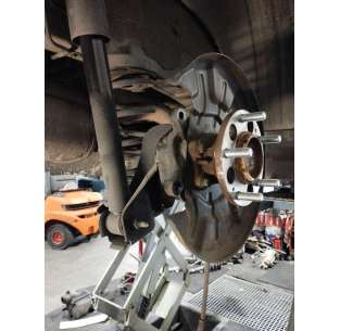 PUENTE TRASERO KIA CARENS... 2