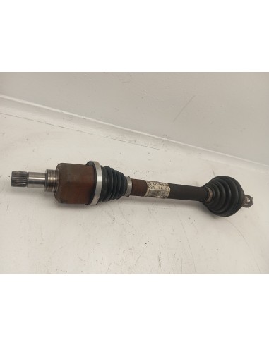 Recambio de transmision delantera izquierda para peugeot 3008 referencia OEM IAM 9684135380  