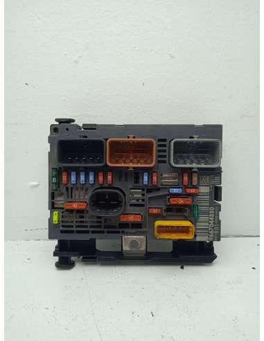 CAJA RELES / FUSIBLES - 827197 /...