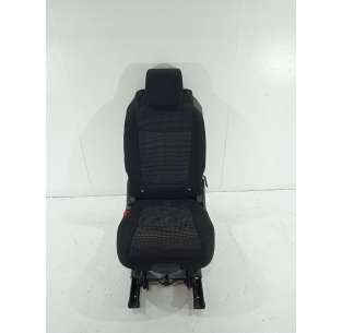 ASIENTOS TRASERO DERECHO...