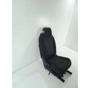 ASIENTOS TRASERO DERECHO... 2