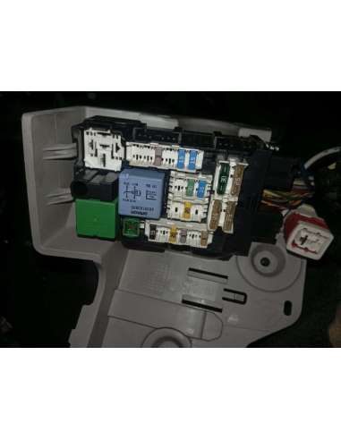 CAJA RELES / FUSIBLES - 827055 /...