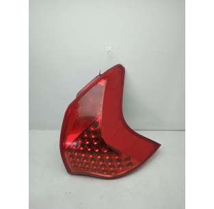 PILOTO TRASERO DERECHO -...