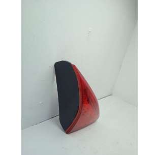 PILOTO TRASERO IZQUIERDO... 2