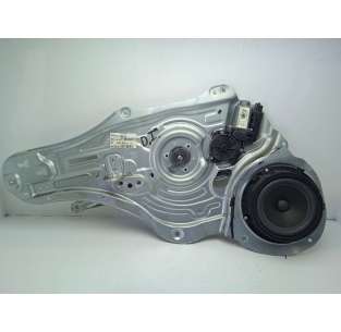 ELEVALUNAS DELANTERO...