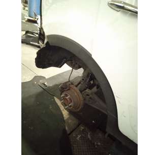 ALETIN TRASERO DERECHO KIA...