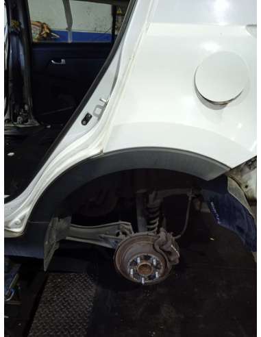 ALETIN TRASERO IZQUIERDO KIA SPORTAGE...