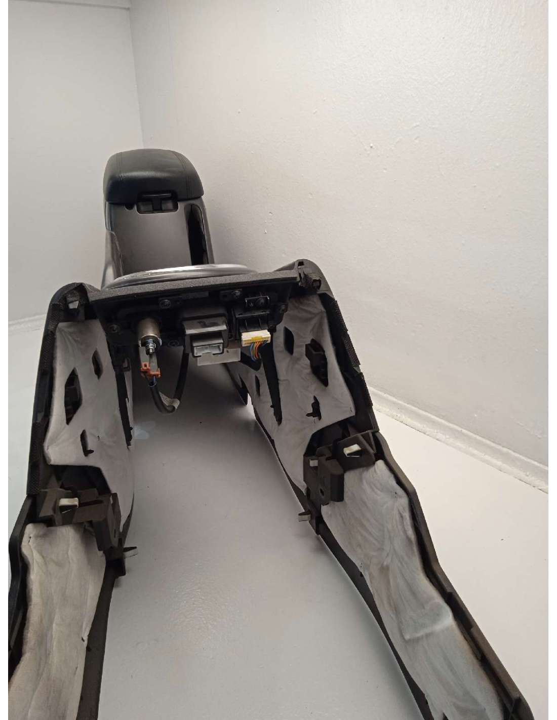 APOYABRAZOS CENTRAL KIA SPORTAGE (SL)... APOYABRAZOS CENTRAL KIA SPORTAGE (SL)...