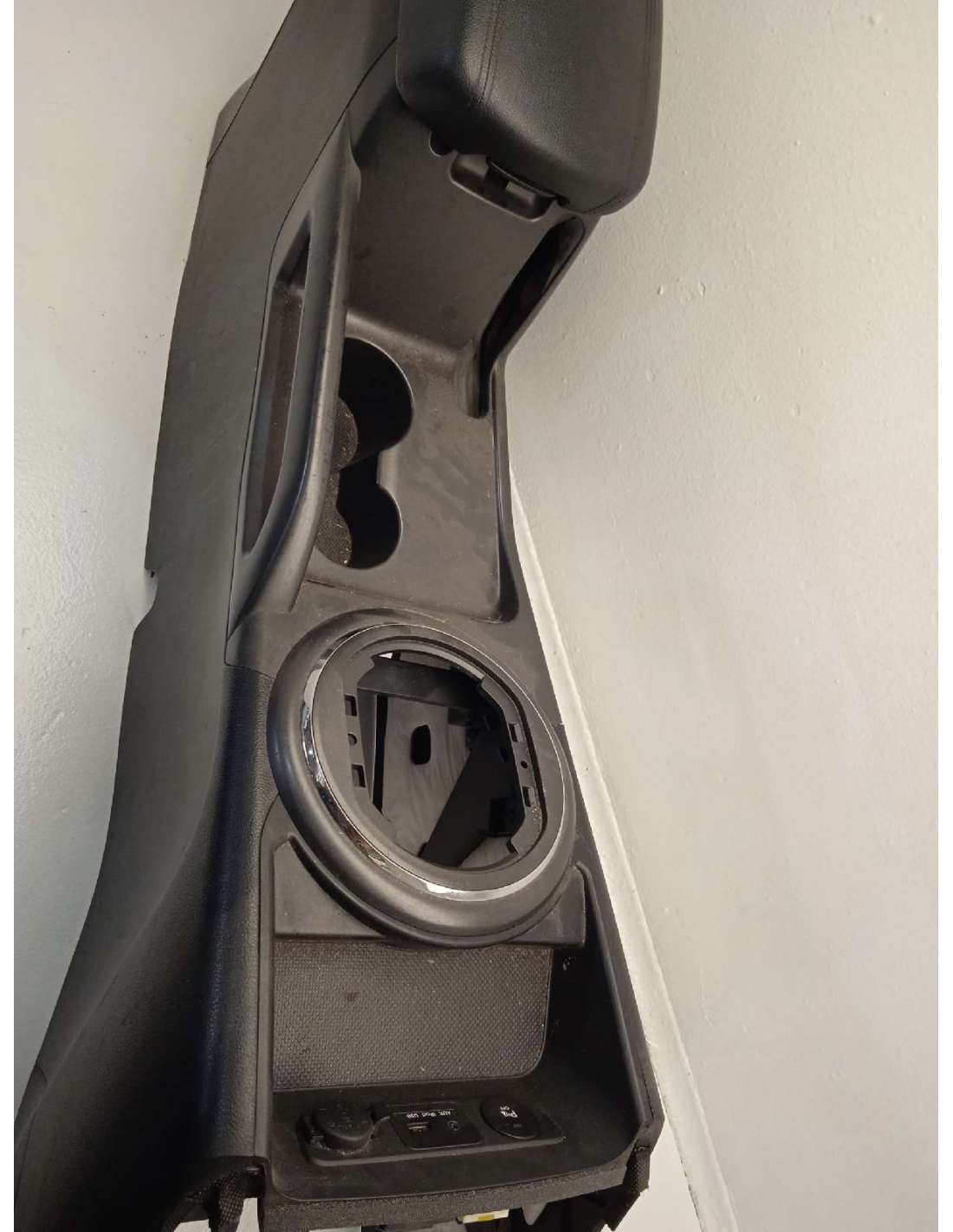 APOYABRAZOS CENTRAL KIA SPORTAGE (SL)... APOYABRAZOS CENTRAL KIA SPORTAGE (SL)...