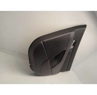 GUARNECIDO PUERTA TRASERA... 2