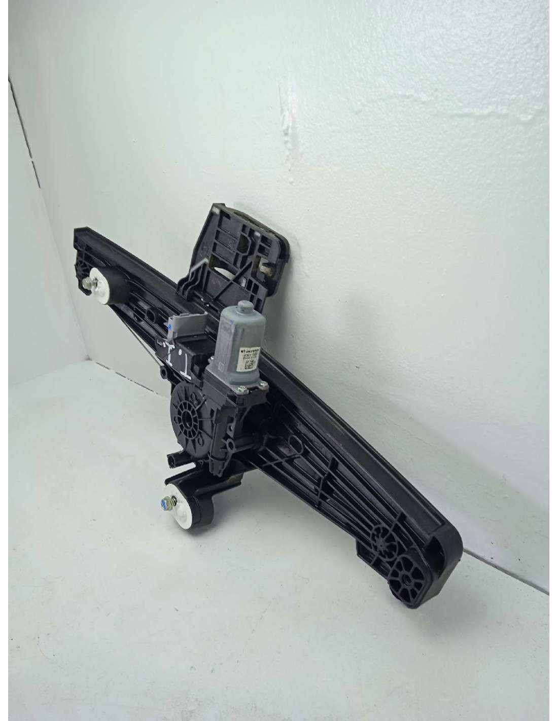 ELEVALUNAS TRASERO IZQUIERDO - 827547... ELEVALUNAS TRASERO IZQUIERDO - 827547...