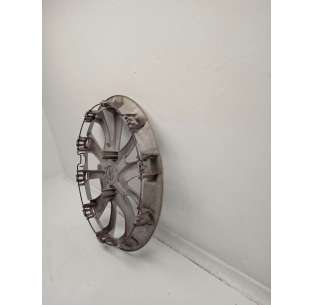 TAPACUBOS OPEL CORSA F... 2